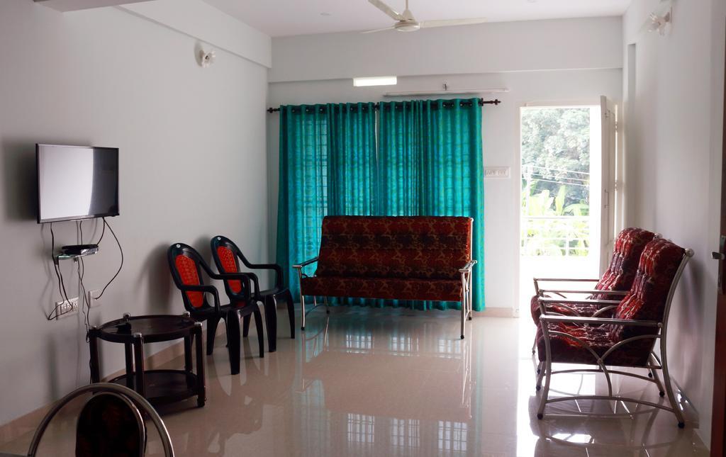 En Jays Residency Appartement Kottayam Buitenkant foto