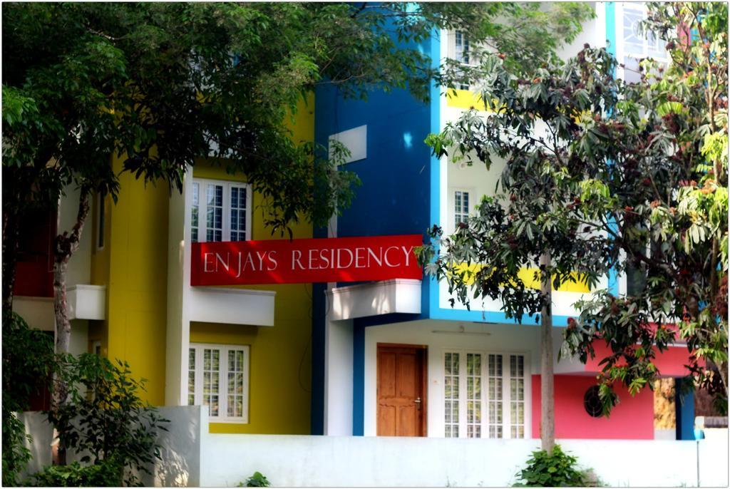 En Jays Residency Appartement Kottayam Buitenkant foto